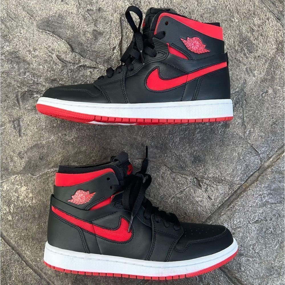 Jordan 1 High Zoom Comfort Black University Red Size 7